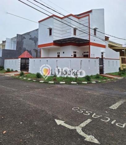 Jual Rumah 3 KT di Tangerang Kota, Tangerang - Luas Tanah 168m² Jual Rumah 3 KT di Tangerang Kota, Tangerang - Luas Tanah 168m²