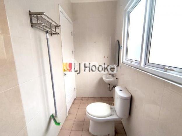 Jual Rumah Eksklusif 4 KT di Kelapa Dua, Jakarta Barat Jual Rumah Eksklusif 4 KT di Kelapa Dua, Jakarta Barat