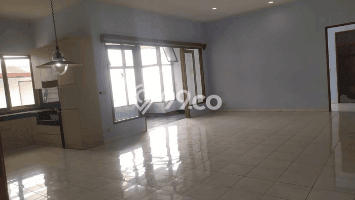Rumah 5 KT 3 KM di Lokasi Strategis Setra Duta, Bandung Rumah 5 KT 3 KM di Lokasi Strategis Setra Duta, Bandung