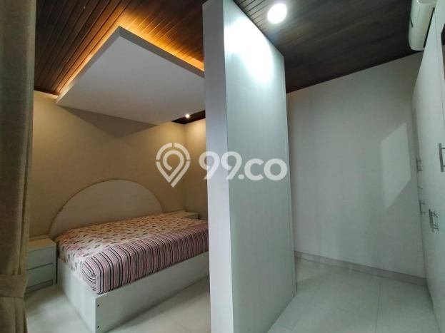 For Sale! Luxury House LT 170m2 Desain Elegan di Sariwangi For Sale! Luxury House LT 170m2 Desain Elegan di Sariwangi