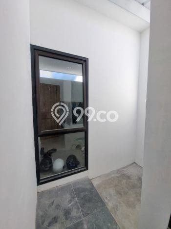 Rumah Minimalis 3 Kamar LT 119m2 di Taman Kopo Indah Rumah Minimalis 3 Kamar LT 119m2 di Taman Kopo Indah