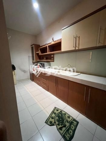 Hunian Mewah LB 260m2 Siap Pakai Desain Elegan di Bukit Sari, Semarang Hunian Mewah LB 260m2 Siap Pakai Desain Elegan di Bukit Sari, Semarang
