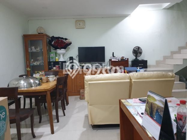 Hunian Impian Keluarga! Rumah 2 Lantai di Cengkareng Barat, Jakarta Barat, LT 136m² LB 123m² Hunian Impian Keluarga! Rumah 2 Lantai di Cengkareng Barat, Jakarta Barat, LT 136m² LB 123m²