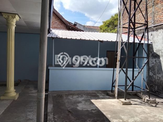 DREAM HOME! Rumah area Banguntapan, 2 KM, Bebas Macet, LT 235m² Bangunan 235m² DREAM HOME! Rumah area Banguntapan, 2 KM, Bebas Macet, LT 235m² Bangunan 235m²