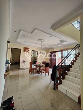 Hot Offer Hunian Premium Ideal dan Luas di Pamulang, Tangerang Selatan Hot Offer Hunian Premium Ideal dan Luas di Pamulang, Tangerang Selatan
