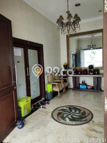 Rumah Asri di Kebon Jeruk, Dekat Kebon Jeruk, Jakarta Barat, Jakarta Barat - LT 896m² Rumah Asri di Kebon Jeruk, Dekat Kebon Jeruk, Jakarta Barat, Jakarta Barat - LT 896m²
