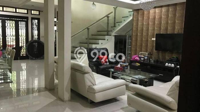 Ready to Use! Luxury House LT 490m2 Desain Elegan di Pasteur Ready to Use! Luxury House LT 490m2 Desain Elegan di Pasteur