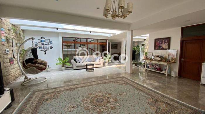 Rumah Luas Tanah 415m² di Setra Sari, Bandung - Akses Mudah Rumah Luas Tanah 415m² di Setra Sari, Bandung - Akses Mudah