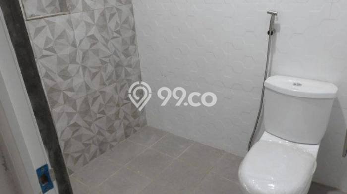 Rumah Strategis di Margahayu, Bandung, Luas 180m² LB 150m² - HARGA NEGO! Rumah Strategis di Margahayu, Bandung, Luas 180m² LB 150m² - HARGA NEGO!