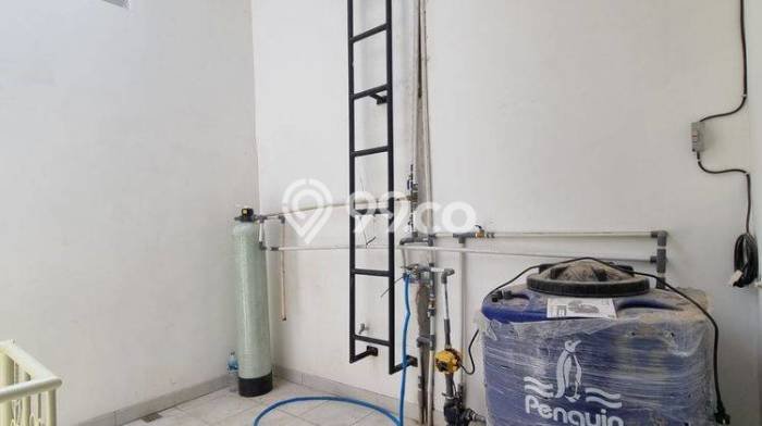 Rumah Elit Modern Siap Huni di Taman Kopo Indah Bandung Rumah Elit Modern Siap Huni di Taman Kopo Indah Bandung
