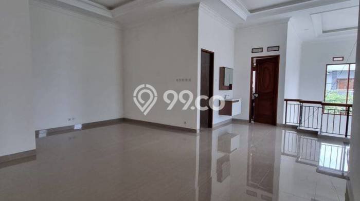 Rumah Elit Modern Siap Huni di Taman Kopo Indah Bandung Rumah Elit Modern Siap Huni di Taman Kopo Indah Bandung
