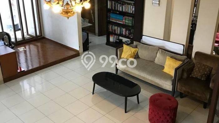 Siap Huni Rumah Mewah 4 Kamar di Batununggal Dekat ke Mana Saja Siap Huni Rumah Mewah 4 Kamar di Batununggal Dekat ke Mana Saja