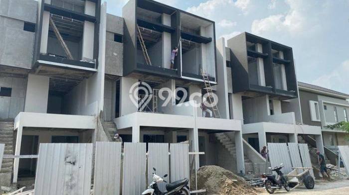 Rumah Luxury Modern Siap Huni di Pantai Indah Kapuk Jakarta Utara Rumah Luxury Modern Siap Huni di Pantai Indah Kapuk Jakarta Utara