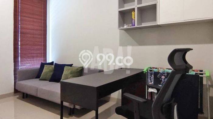 Rumah Minimalis 4 Kamar Siap Huni di Kompleks Perumahan Cilandak, Jakarta Selatan Rumah Minimalis 4 Kamar Siap Huni di Kompleks Perumahan Cilandak, Jakarta Selatan