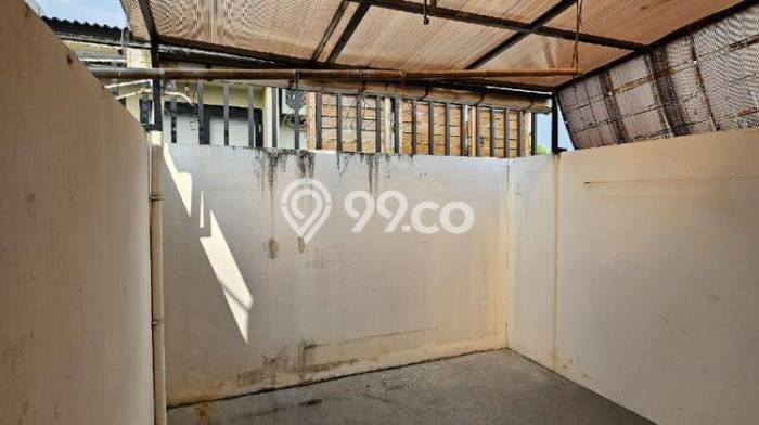 Rumah 3 KT 2 KM di Kawasan Pangkalan Jati, Depok Rumah 3 KT 2 KM di Kawasan Pangkalan Jati, Depok