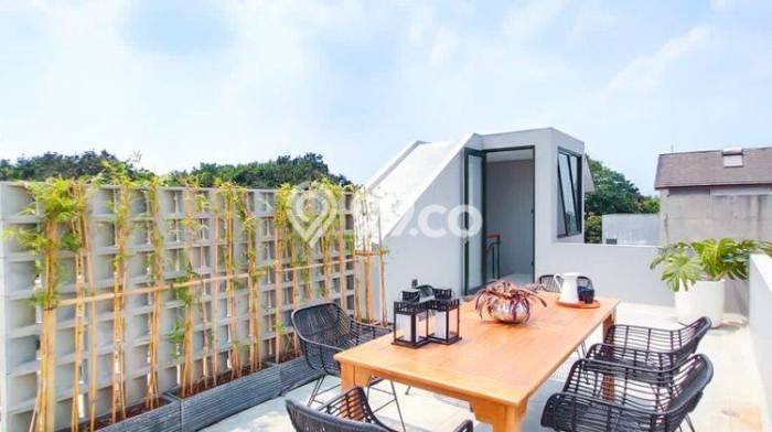 Rumah Minimalis 3 Kamar Siap Huni di Kompleks Perumahan Cilandak, Jakarta Selatan Rumah Minimalis 3 Kamar Siap Huni di Kompleks Perumahan Cilandak, Jakarta Selatan