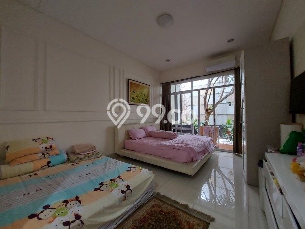 Rumah Mewah LB 400m2 Siap Huni Desain Elegan di Cipete, Jakarta Selatan Rumah Mewah LB 400m2 Siap Huni Desain Elegan di Cipete, Jakarta Selatan