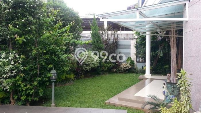 Rumah Elit Modern Tanpa Renovasi di Cipete Jakarta Selatan Rumah Elit Modern Tanpa Renovasi di Cipete Jakarta Selatan
