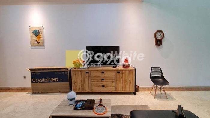 GOOD DEAL! Rumah di Fatmawati, 4 KT, Siap Huni, Luas 337m² LB 320m² GOOD DEAL! Rumah di Fatmawati, 4 KT, Siap Huni, Luas 337m² LB 320m²