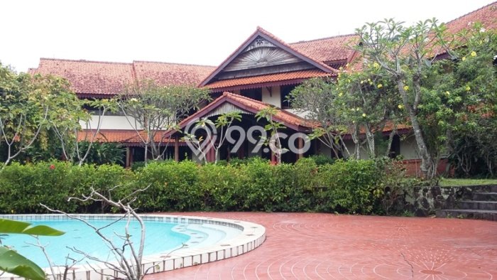 Rumah Elit LB 400m2 Siap Pakai Desain Elegan di Cireundeu, Tangerang Rumah Elit LB 400m2 Siap Pakai Desain Elegan di Cireundeu, Tangerang