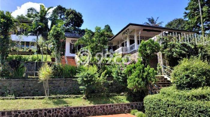 Dijual Rumah Premium dengan Fasilitas Sekitar Komplit di Megamendung, Bogor Dijual Rumah Premium dengan Fasilitas Sekitar Komplit di Megamendung, Bogor