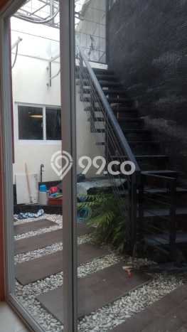 Hunian Cantik Minimalis Lb 140m2 di Ciputat, Tangerang Selatan Hunian Cantik Minimalis Lb 140m2 di Ciputat, Tangerang Selatan