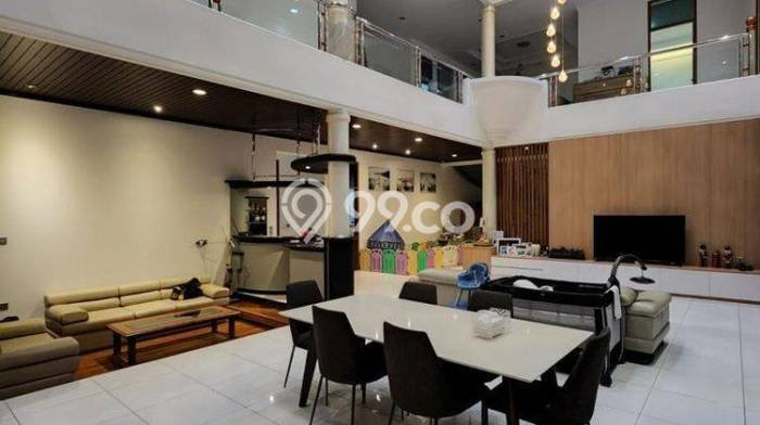 Ready to Use! Luxury House LT 400m2 Desain Elegan di Pasir Luyu Ready to Use! Luxury House LT 400m2 Desain Elegan di Pasir Luyu