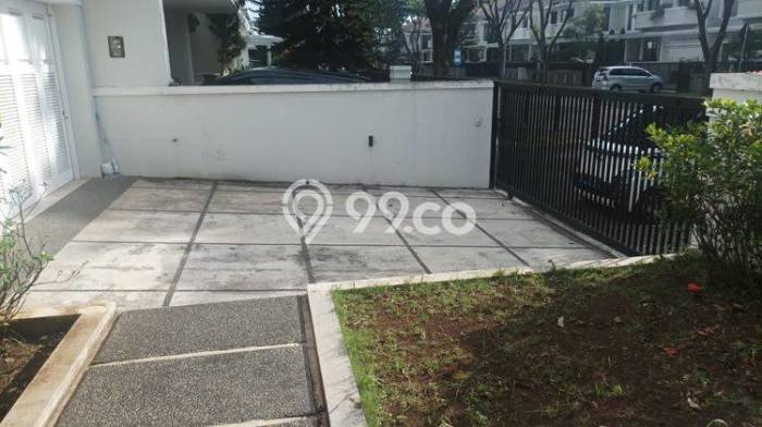 Jarang Ada! Rumah Sewa 5 Kamar Bagus Siap Huni Kota Baru Parahyangan Jarang Ada! Rumah Sewa 5 Kamar Bagus Siap Huni Kota Baru Parahyangan