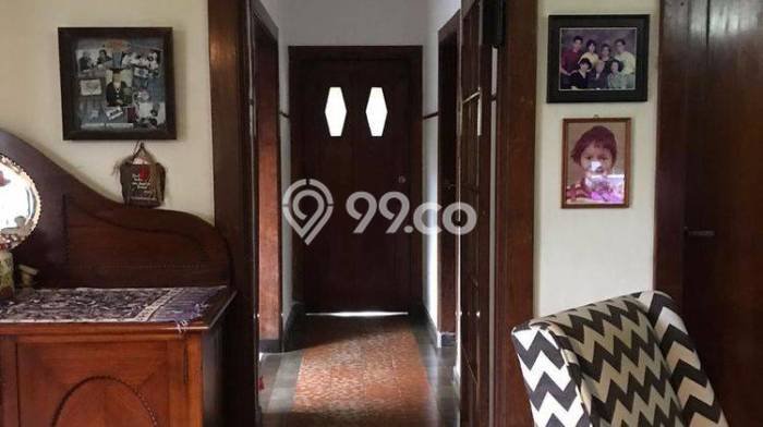 Siap Huni Hunian Elit 5 Kamar di Coblong Dekat ke Mana Saja Siap Huni Hunian Elit 5 Kamar di Coblong Dekat ke Mana Saja