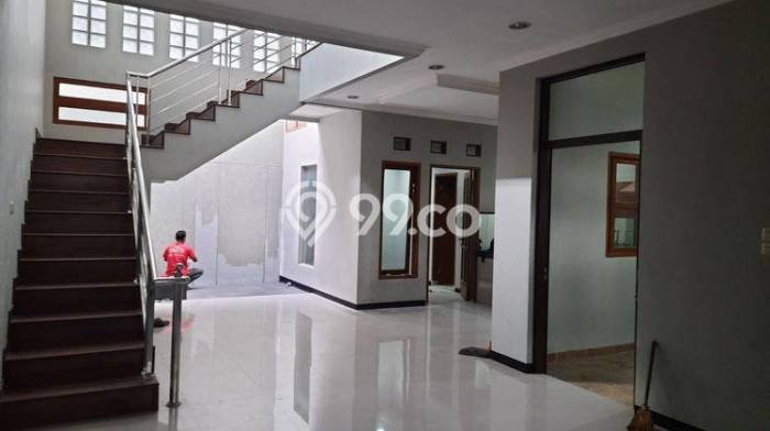 Dijual Hunian Rumah Nyaman 3 Kamar di Taman Kopo Indah, Bandung Dijual Hunian Rumah Nyaman 3 Kamar di Taman Kopo Indah, Bandung