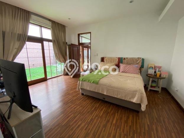 Jual Rumah Mewah Megah Dengan View Cantik di Setra Sari, Bandung Jual Rumah Mewah Megah Dengan View Cantik di Setra Sari, Bandung
