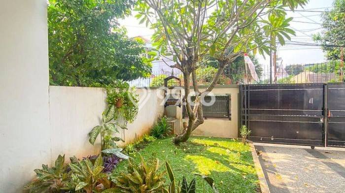 Jual Rumah Luas Megah Dengan View Cantik di Fatmawati, Jakarta Selatan Jual Rumah Luas Megah Dengan View Cantik di Fatmawati, Jakarta Selatan