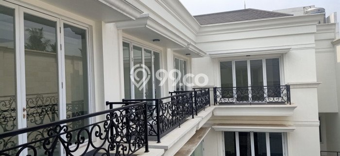 Dijual Rumah Premium dengan Fasilitas Sekitar Lengkap di Pondok Indah, Jakarta Selatan Dijual Rumah Premium dengan Fasilitas Sekitar Lengkap di Pondok Indah, Jakarta Selatan