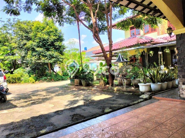 Siap Huni Hunian Elit 5 Kamar di Jagakarsa Dekat ke Mana Pun Siap Huni Hunian Elit 5 Kamar di Jagakarsa Dekat ke Mana Pun