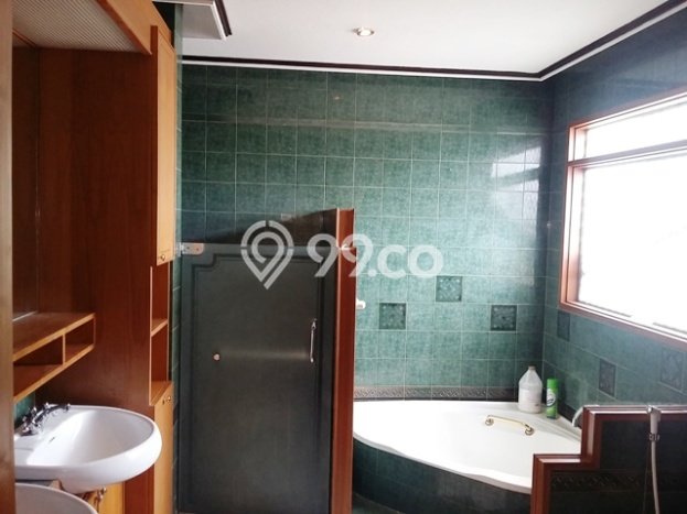 Rumah area , Akses ke Tol, 4 KM, LT 800m2m² Bangunan 400m2m² Rumah area , Akses ke Tol, 4 KM, LT 800m2m² Bangunan 400m2m²