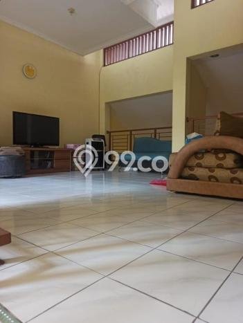 Rumah Lokasi Strategis di Bintaro, Jakarta Selatan, Luas 120m² Bangunan 145m² Rumah Lokasi Strategis di Bintaro, Jakarta Selatan, Luas 120m² Bangunan 145m²
