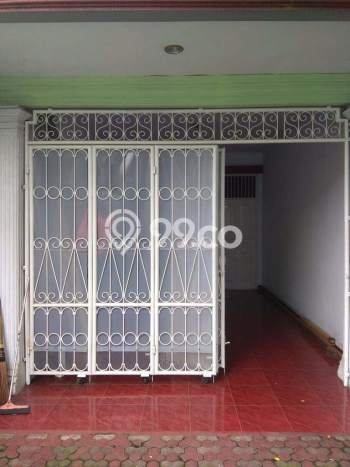 For Sale! Luxury House LT 247m2 Desain Elegan di Pondok Kelapa For Sale! Luxury House LT 247m2 Desain Elegan di Pondok Kelapa
