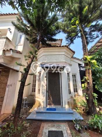 Dijual Rumah Premium dengan Fasilitas Sekitar Lengkap di Karawaci, Tangerang Dijual Rumah Premium dengan Fasilitas Sekitar Lengkap di Karawaci, Tangerang