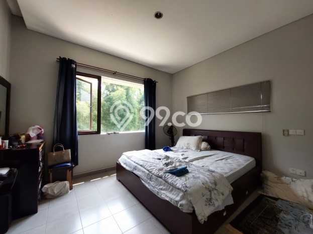 Rumah Berkelas LT 146m² / LB 123m² di Kawasan Asri Ciputat, Tangerang Selatan Rumah Berkelas LT 146m² / LB 123m² di Kawasan Asri Ciputat, Tangerang Selatan