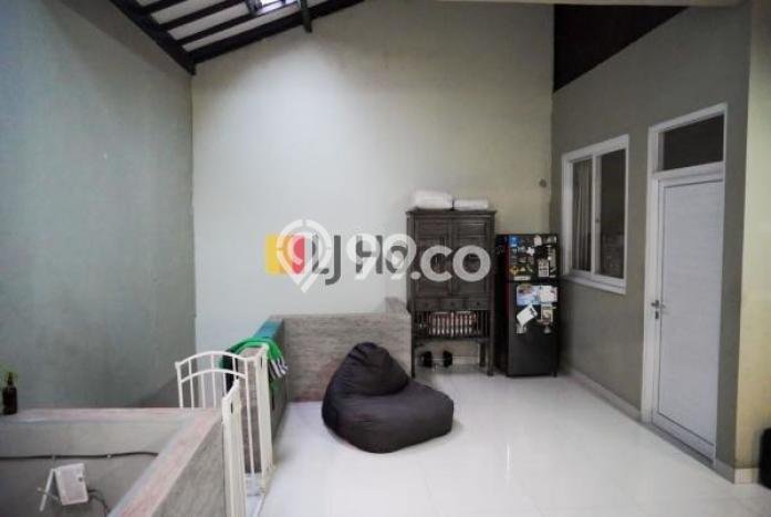 Siap Huni Rumah Mewah 4 Kamar di Tebet Dekat ke Mana Saja Siap Huni Rumah Mewah 4 Kamar di Tebet Dekat ke Mana Saja