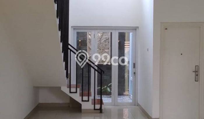 Rumah 3 Kamar di Pusat Kota Graha Raya, Tangerang Selatan - Lokasi Strategis Rumah 3 Kamar di Pusat Kota Graha Raya, Tangerang Selatan - Lokasi Strategis