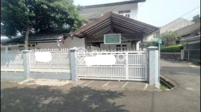 Rumah LT 175m² / LB 200m² Area Strategis di Jurangmangu, Tangerang Rumah LT 175m² / LB 200m² Area Strategis di Jurangmangu, Tangerang