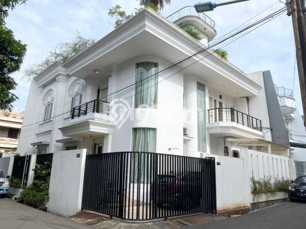 For Sale! Premium House LT 249m2 Desain Modern di Tomang For Sale! Premium House LT 249m2 Desain Modern di Tomang