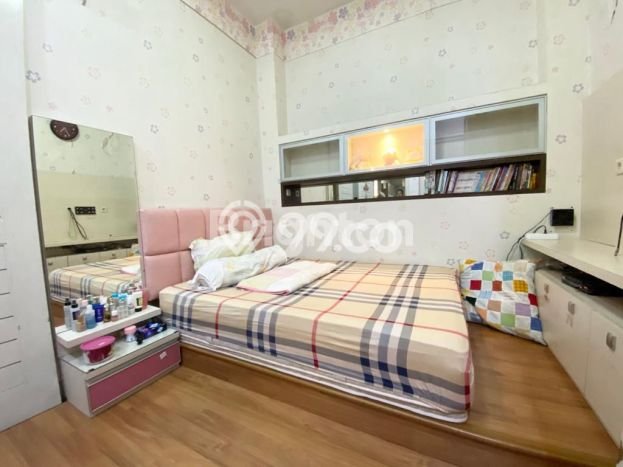 For Sale! Premium House LT 249m2 Desain Modern di Tomang For Sale! Premium House LT 249m2 Desain Modern di Tomang