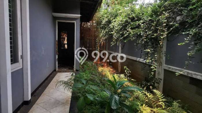 For Sale! Premium House LT 509m2 Desain Elegan di patra kuningan For Sale! Premium House LT 509m2 Desain Elegan di patra kuningan