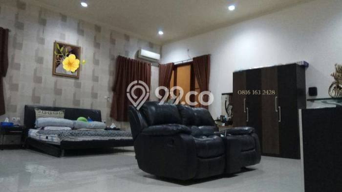 For Sale! Luxury House LT 356m2 Desain Elegan di Otista For Sale! Luxury House LT 356m2 Desain Elegan di Otista