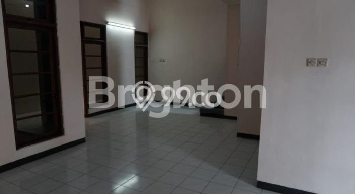 Rumah Modern Minimalis 4 Kamar Bisa Langsung Pindah di Magelang Selatan Rumah Modern Minimalis 4 Kamar Bisa Langsung Pindah di Magelang Selatan