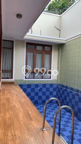 Dijual Rumah Premium dengan Fasilitas Sekitar Komplit di Cinere, Depok Dijual Rumah Premium dengan Fasilitas Sekitar Komplit di Cinere, Depok