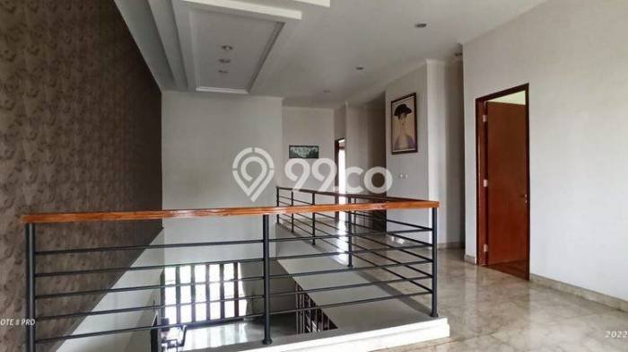 Jual Cepat Hunian Mewah Klasik di Bandung Jual Cepat Hunian Mewah Klasik di Bandung