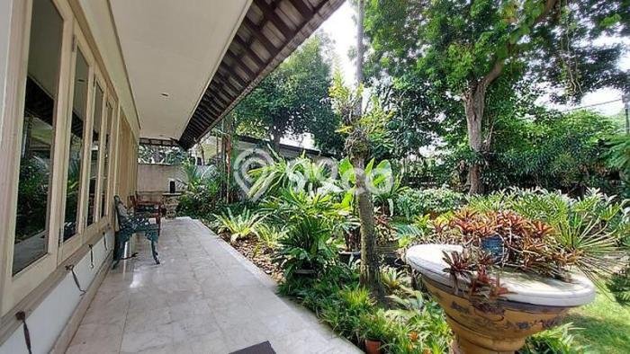 Rumah Elit Modern Tanpa Renovasi di Cipete Jakarta Selatan Rumah Elit Modern Tanpa Renovasi di Cipete Jakarta Selatan